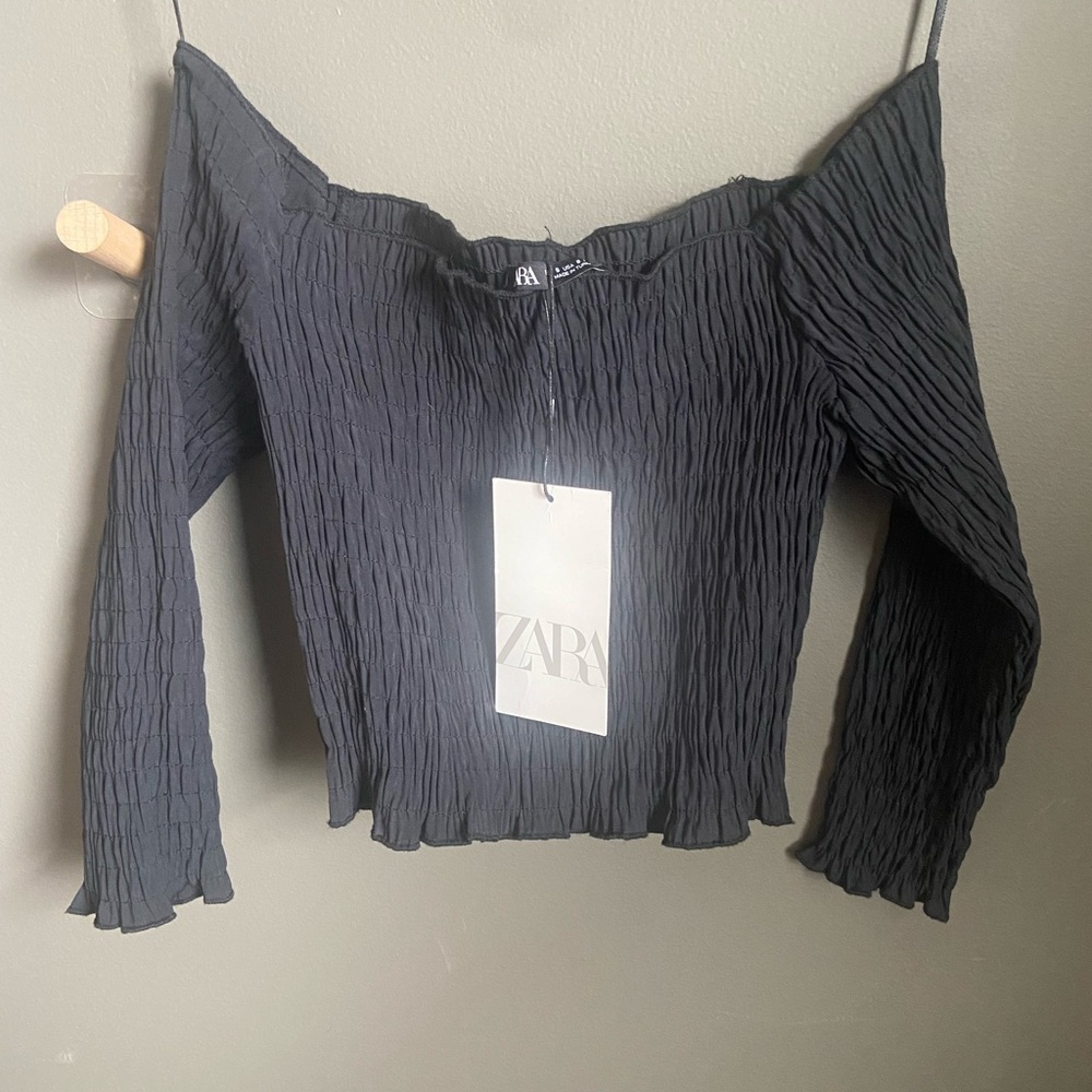 NWT Zara Black Crinkled Off-Shoulder Blouse